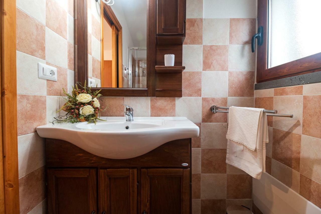 S'Ulumu Guest House Dorgali Ngoại thất bức ảnh