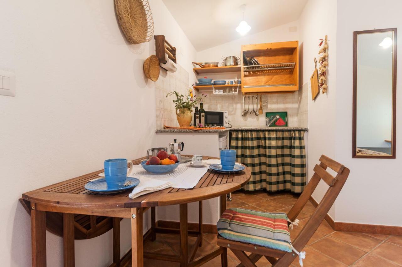 S'Ulumu Guest House Dorgali Ngoại thất bức ảnh